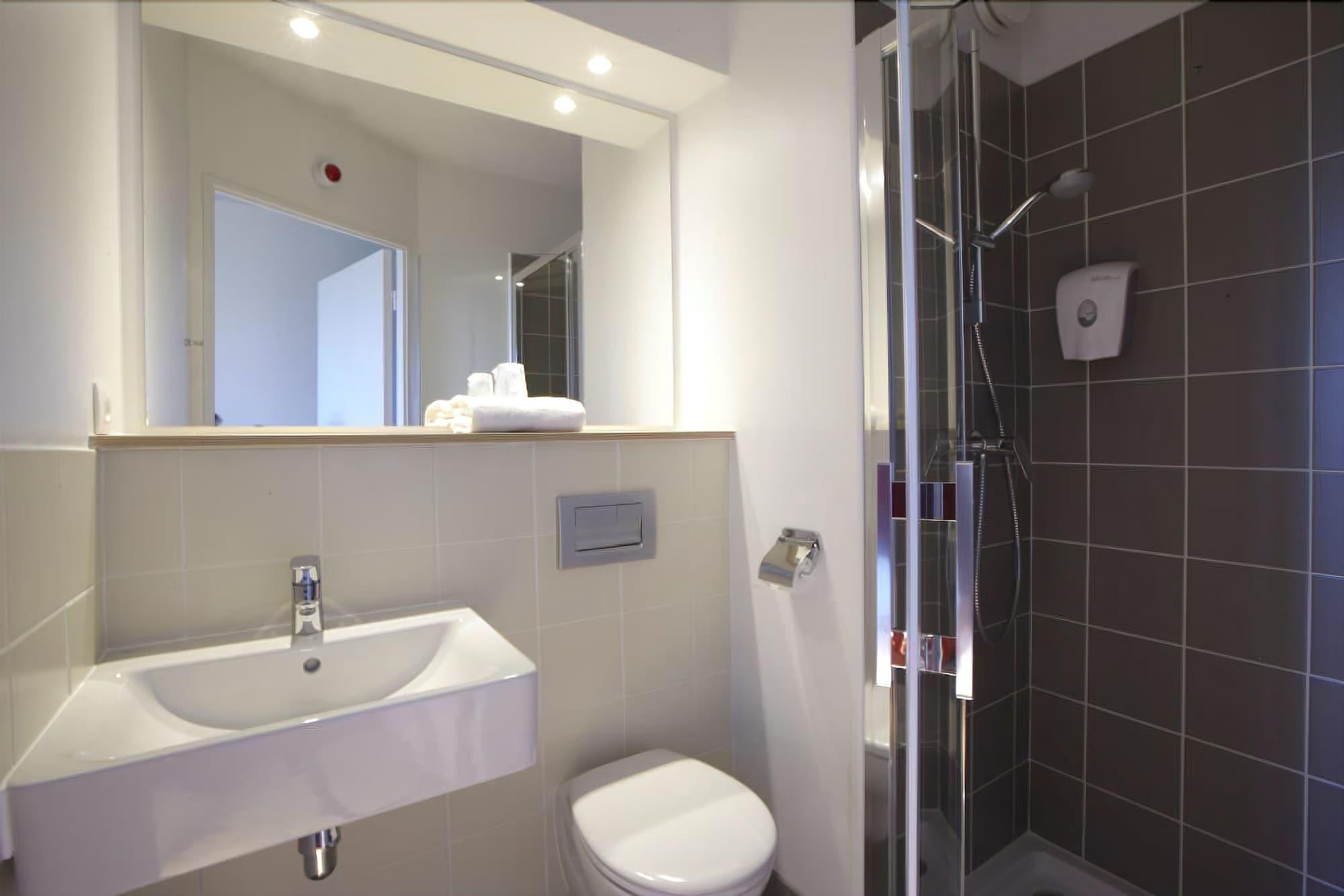 Hotel Premiere Classe Nord - Memorial Caen