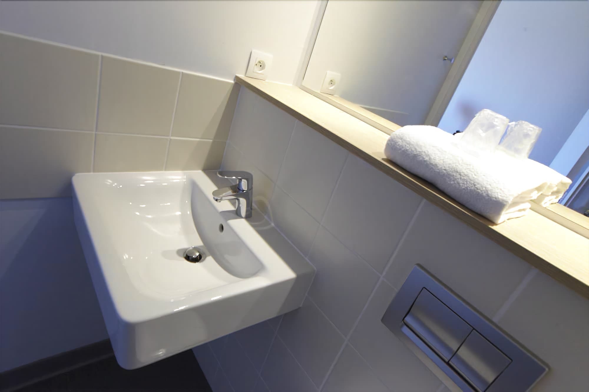 Premiere Classe Nord - Memorial Hotel