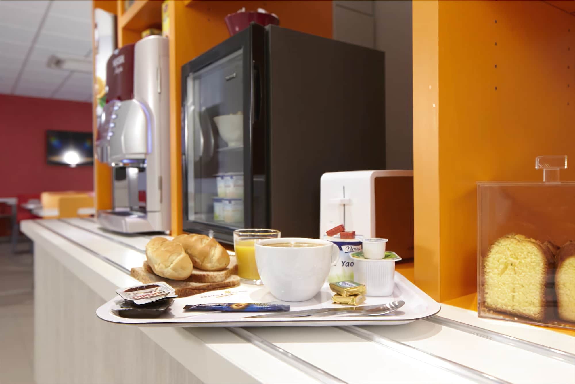 Hotel Premiere Classe Nord - Memorial 2*